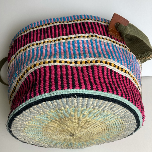 Multi Color Braided Utility Bag - Picture 5 of 7